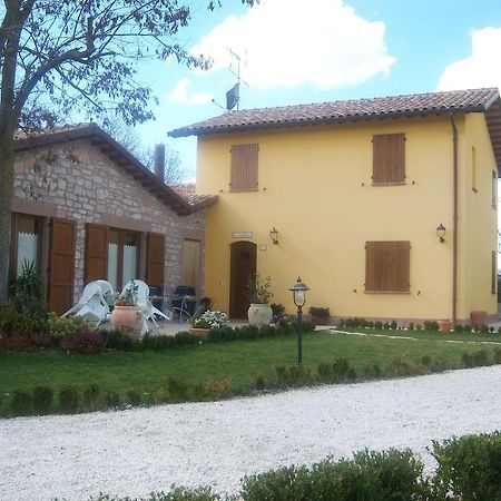 Agriturismo Lo Sgorzolo Pergola Exteriör bild